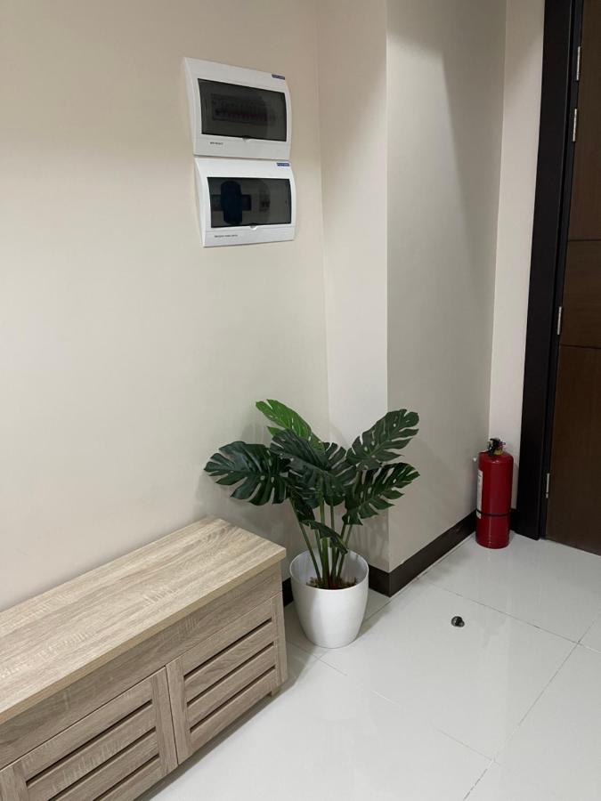 1 Bedroom Condo Uptown Parksuites Bgc, High Floor, Morning Sun Manila Zewnętrze zdjęcie