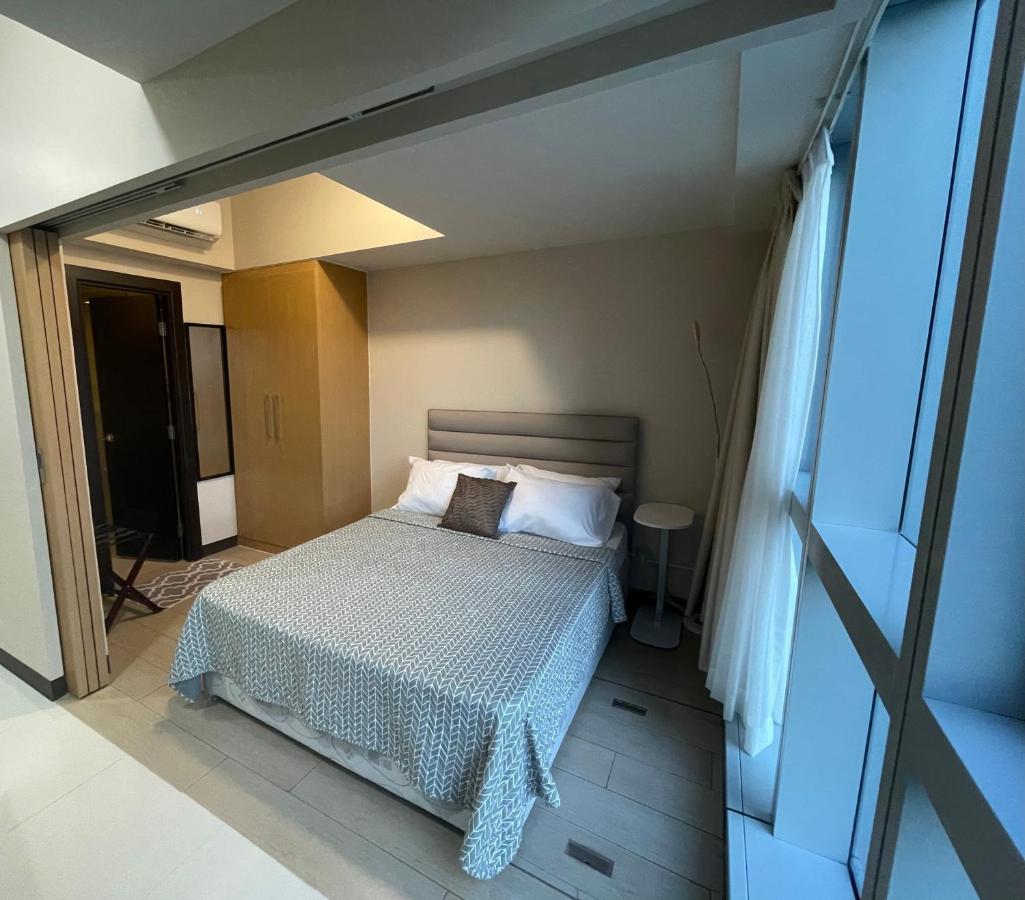 1 Bedroom Condo Uptown Parksuites Bgc, High Floor, Morning Sun Manila Zewnętrze zdjęcie